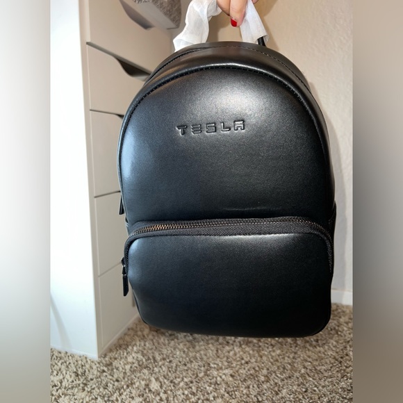 New Mini Tesla Backpack - Picture 2 of 7